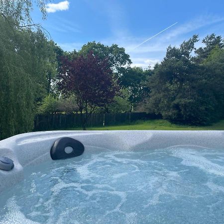 Orchard View Lodge Woodhall Spa Bagian luar foto