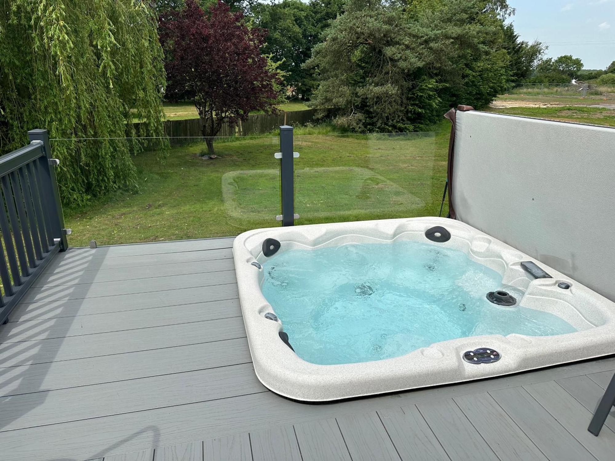 Orchard View Lodge Woodhall Spa Bagian luar foto